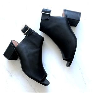 TOPSHOP Black Open Toed Strap Ankle Booties